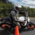 img-video-thumb